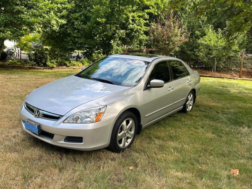 Silver 2006 Honda Accord EX-L