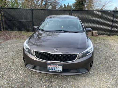 Brown 2017 Kia Forte LX