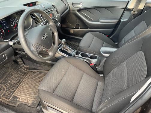 Brown 2017 Kia Forte LX