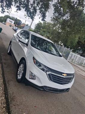White 2018 Chevrolet Equinox LT