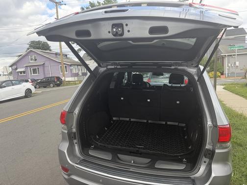 Silver 2015 Jeep Grand Cherokee Overland