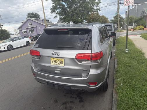 Silver 2015 Jeep Grand Cherokee Overland