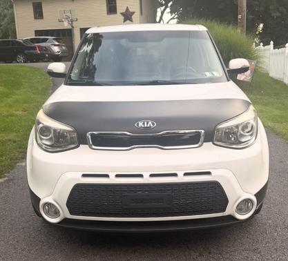 White 2015 Kia Soul !