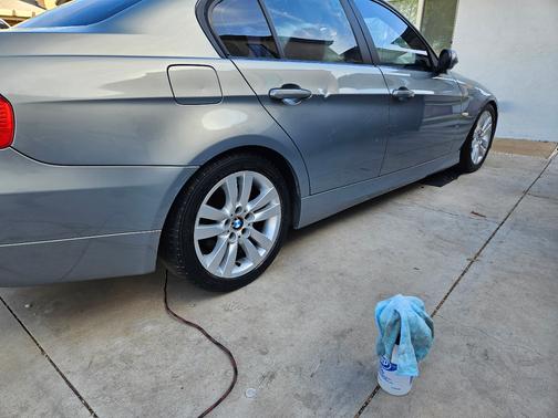 2006 BMW 325 i
