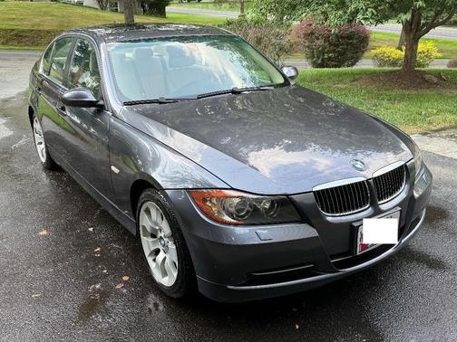 Gray 2008 BMW 335 xi