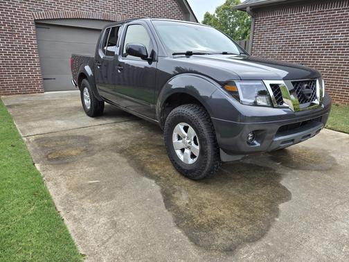Gray 2012 Nissan Frontier SV