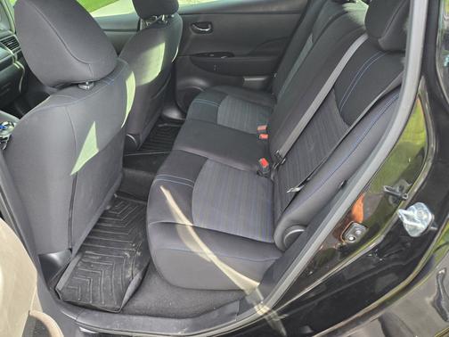 2019 Nissan Leaf SV PLUS