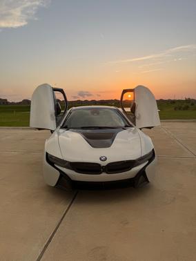 White 2015 BMW i8 Base