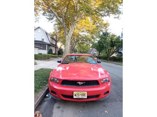2012 Ford Mustang V6