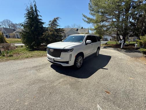 2023 Cadillac Escalade Luxury