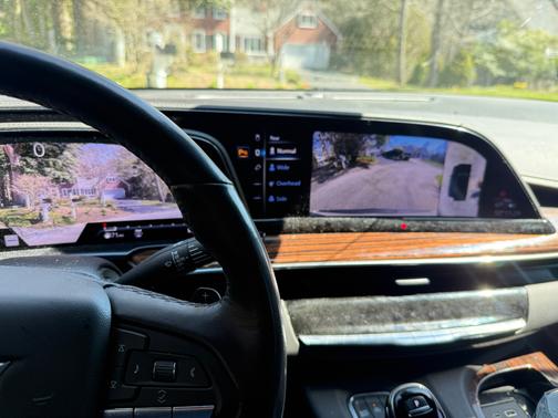 2023 Cadillac Escalade Luxury