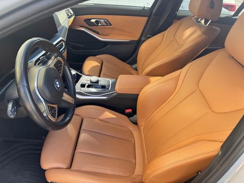 2023 BMW 330e xDrive