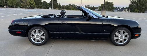 Black 2004 Ford Thunderbird Premium
