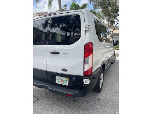 2015 Ford Transit-350 XLT