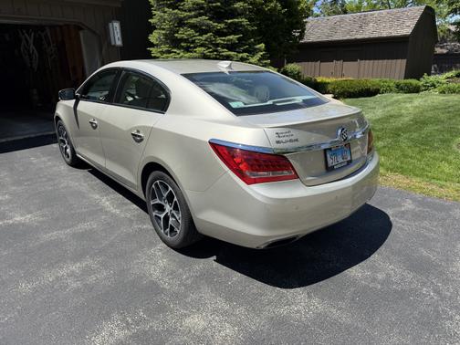 2016 Buick LaCrosse Sport Touring