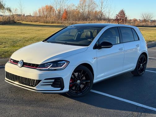 2019 Volkswagen Golf GTI 2.0T SE 4-Door