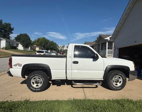 2003 Chevrolet Silverado 1500 Base