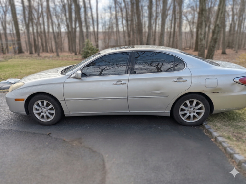 2004 Lexus ES 330 Base