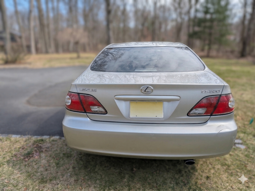 2004 Lexus ES 330 Base