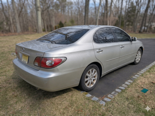 2004 Lexus ES 330 Base