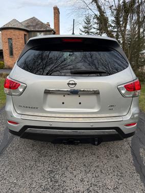 2015 Nissan Pathfinder SL
