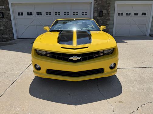 Yellow 2011 Chevrolet Camaro 2SS