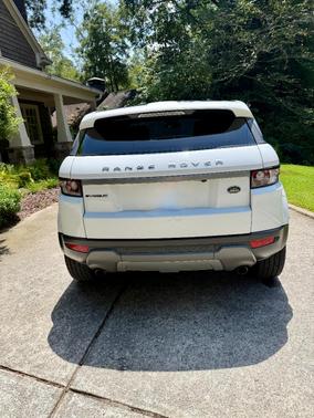 White 2014 Land Rover Range Rover Evoque Pure