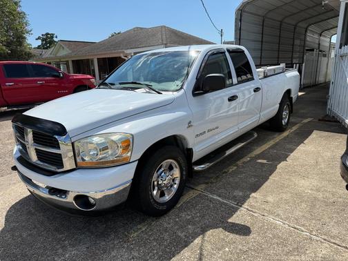 White 2006 Dodge Ram 2500 SLT Quad Cab