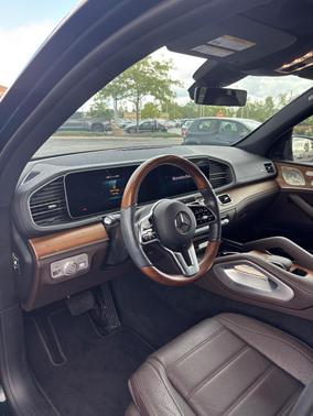 Green 2023 Mercedes-Benz GLE 350 4MATIC