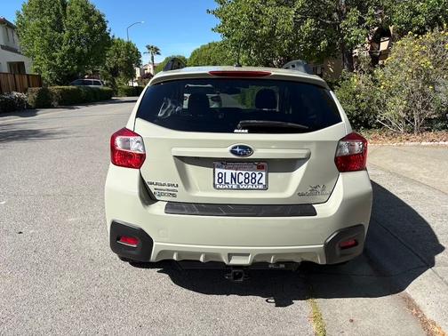 Beige 2015 Subaru XV Crosstrek 2.0i Premium