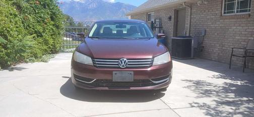 Red 2013 Volkswagen Passat 2.5 SE