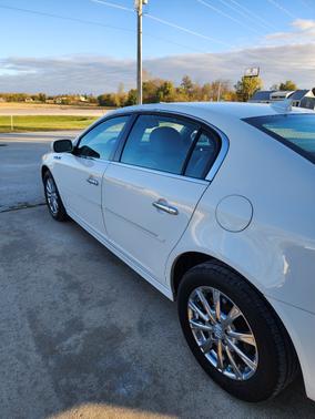 White 2011 Buick Lucerne CXL Premium