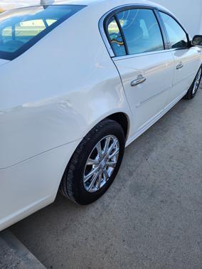 White 2011 Buick Lucerne CXL Premium