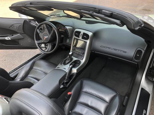 2005 Chevrolet Corvette Base