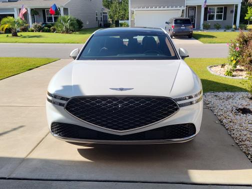 2024 Genesis G90 3.5T E-SUPERCHARGER