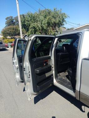 Beige 2006 Ford F-150 Lariat SuperCrew