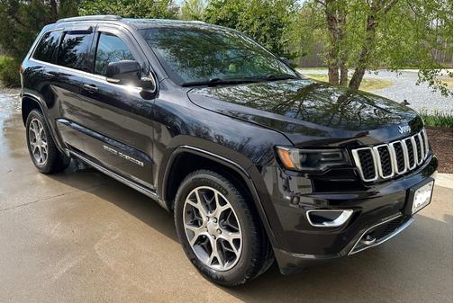 Black 2018 Jeep Grand Cherokee Sterling Edition