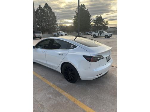 2020 Tesla Model 3 Standard Range Plus