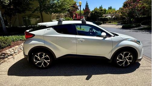 White 2018 Toyota C-HR XLE Premium