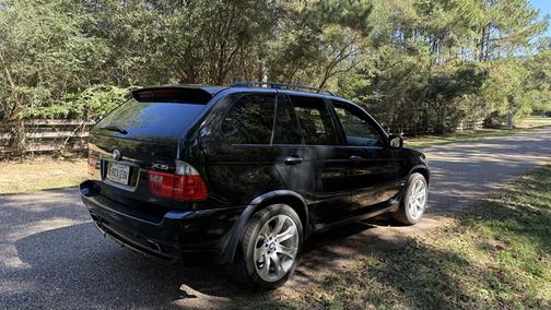2006 BMW X5 4.8is