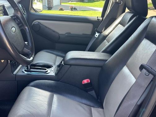 2009 Ford Explorer Sport Trac Limited