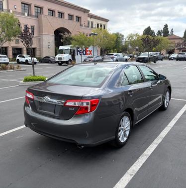Gray 2012 Toyota Camry XLE