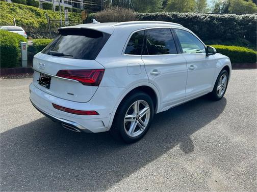 2023 Audi Q5 e 55 S line Prestige