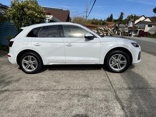 2023 Audi Q5 e 55 S line Prestige
