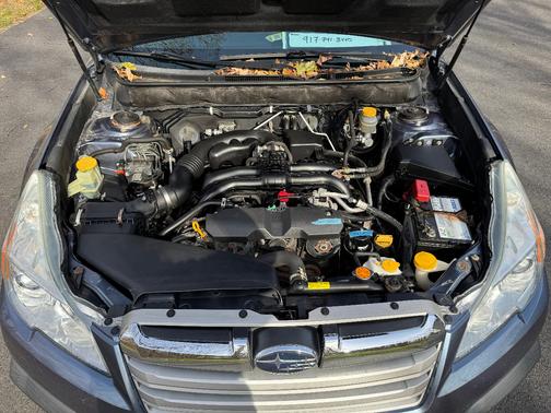 2014 Subaru Outback 2.5i Premium