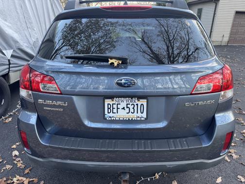 2014 Subaru Outback 2.5i Premium