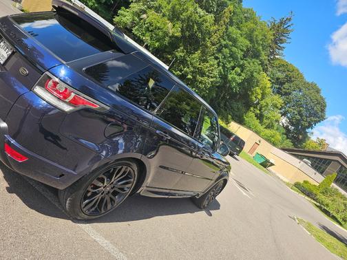 2017 Land Rover Range Rover Sport 3.0L Supercharged HSE Dynamic
