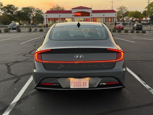 2021 Hyundai SONATA SE