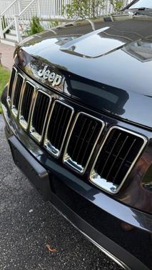 Black 2016 Jeep Grand Cherokee Limited