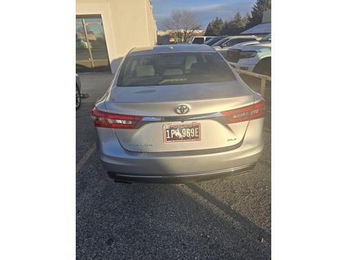 2016 Toyota Avalon XLE